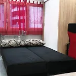 Апартаменты Luxury In Downtown *