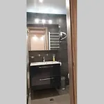 Апартаменты Luxury In Downtown